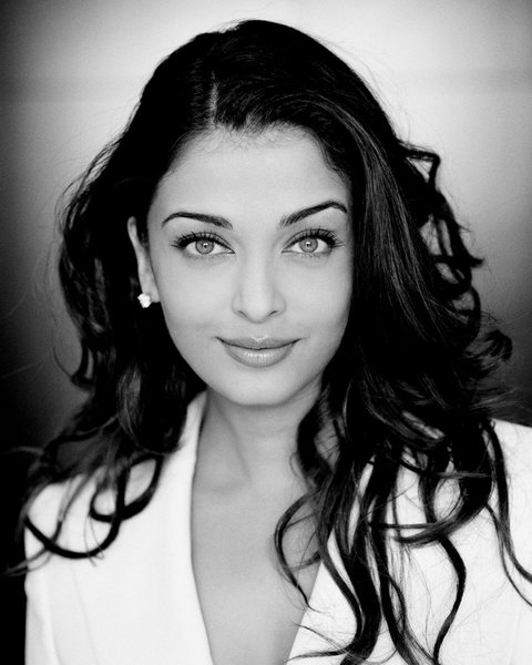 Aishwarya Black Hairstyle