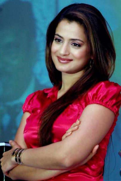 Amisha Patel Hairstyle