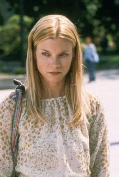 Amy Smart Medium Hairstyle