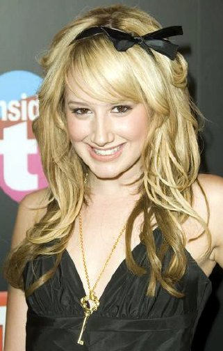 Marvelous Hairstyle Of Ashley Tisdale