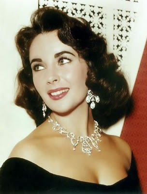 Actress Elizabeth Taylor Hairstyle