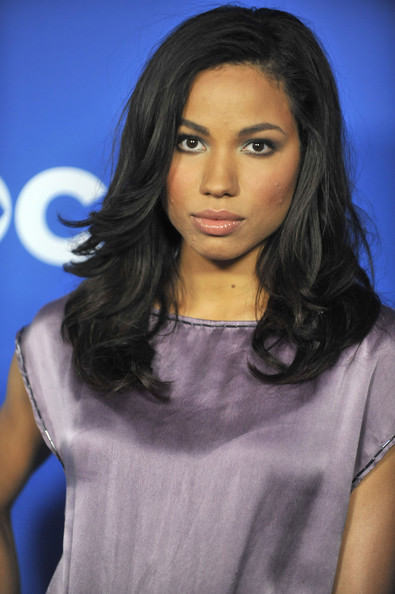 Jurnee Smollett Medium Haircut