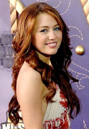 Miley Cyrus Long Curls Hairstyle