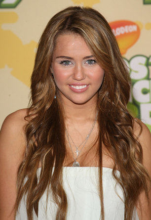 Miley Cyrus Brown Curly Hairstyle