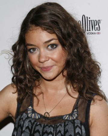 Sweet Sarah Hyland Hairstyle