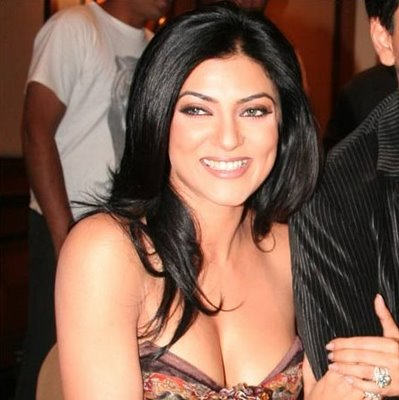 Sweet Sushmita Sen Hairstyle