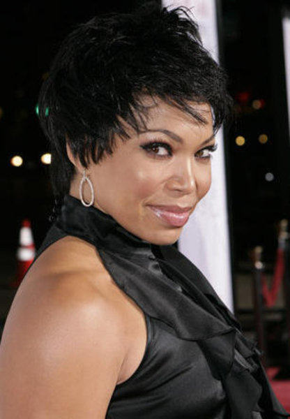 Tisha Campbell Short Hairstyle