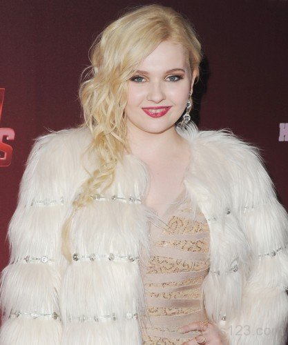 Abigail Breslin Braid