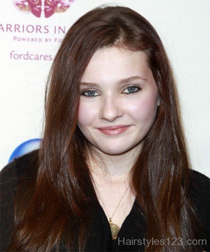 Abigail Breslin Long Straight Hairstyle-a1216