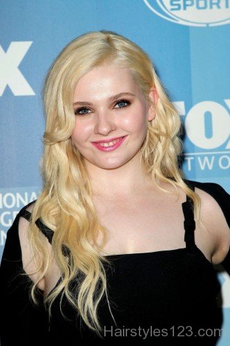 Abigail Breslin Long Wavy Hair-a1217