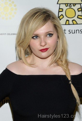 Abigail Breslin Loose Braid-a1220