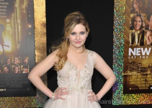 Abigail Breslin Prom Hairstyle-a1227