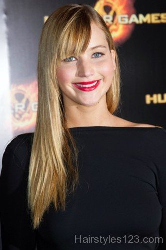 Jennifer Lawrence Long Hairstyle-0je38er38