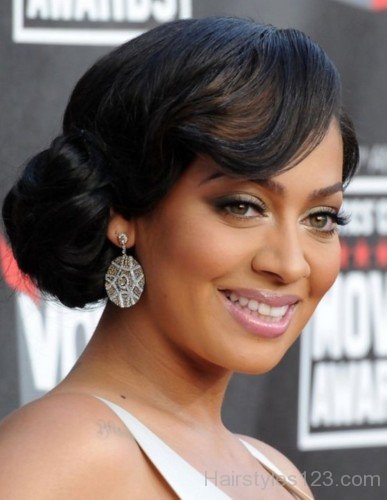 La La Anthony Side Bun Hairstyle-la2400040